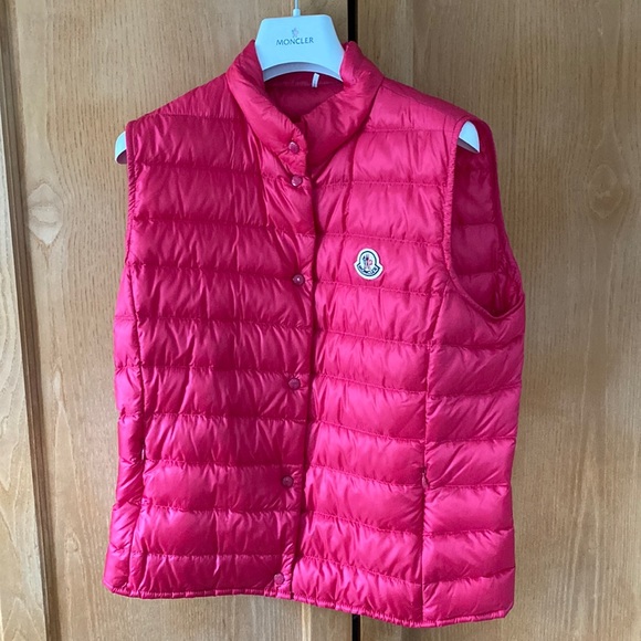 Newly stuffed light weight vest from Moncler NYC. - Picture 1 of 10